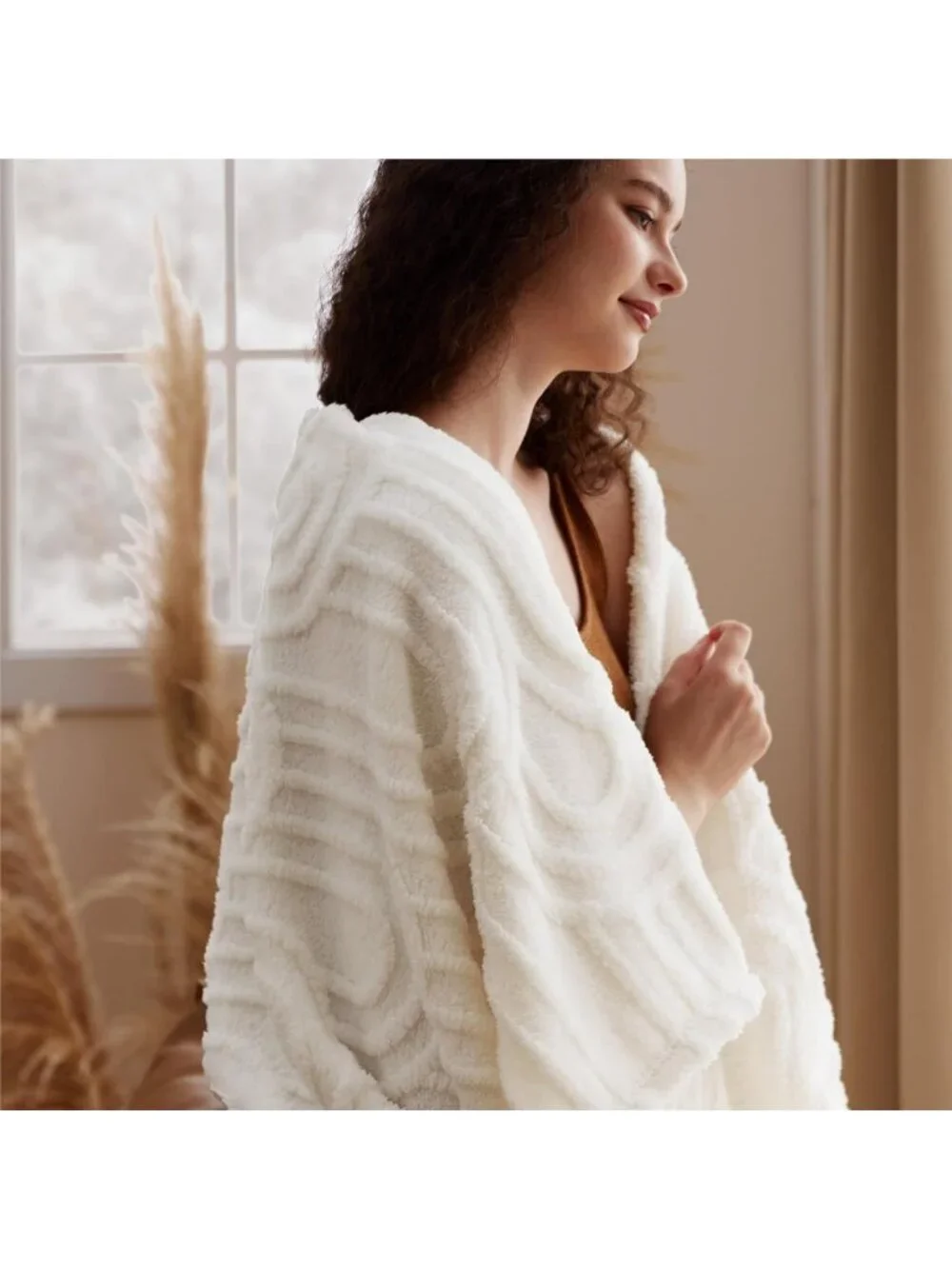 Super Soft Cozy Fleece Throw Blanket - Fluffy Couch & Bed Blanket, 50x70 Inches